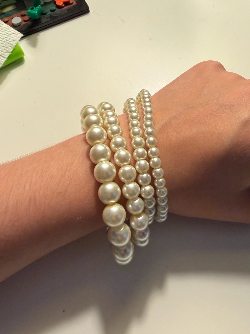 Ivory faux pearl beaded stretch 4 pack  preppy coquette elegant bracelet stack